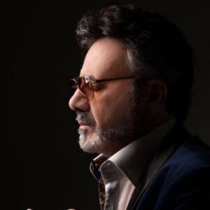 دانلود آهنگ معین چشای تو برق داره با همه فرق داره دانلود آهنگ معین چشای تو برق داره با همه فرق داره